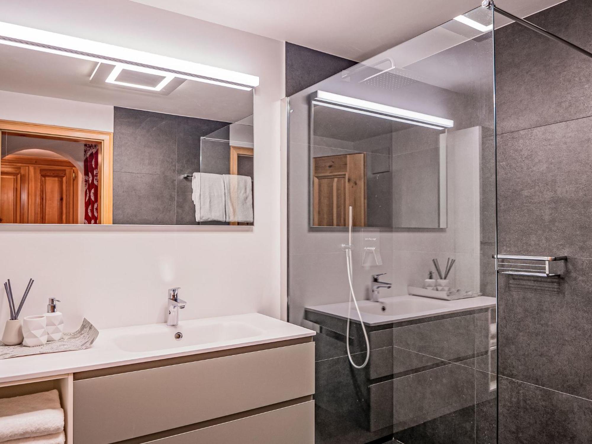 Apartment Chesa Vadret Surlej By Interhome エクステリア 写真